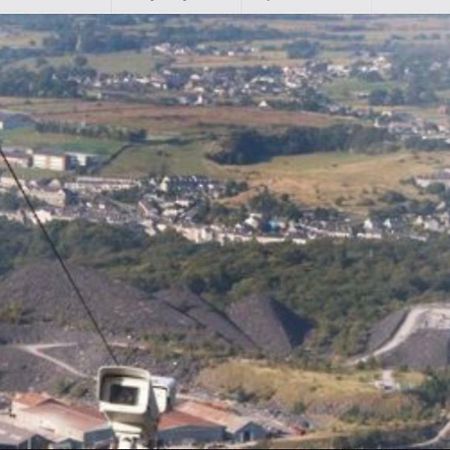 Pen Yr Allt Villa Bangor  Bagian luar foto